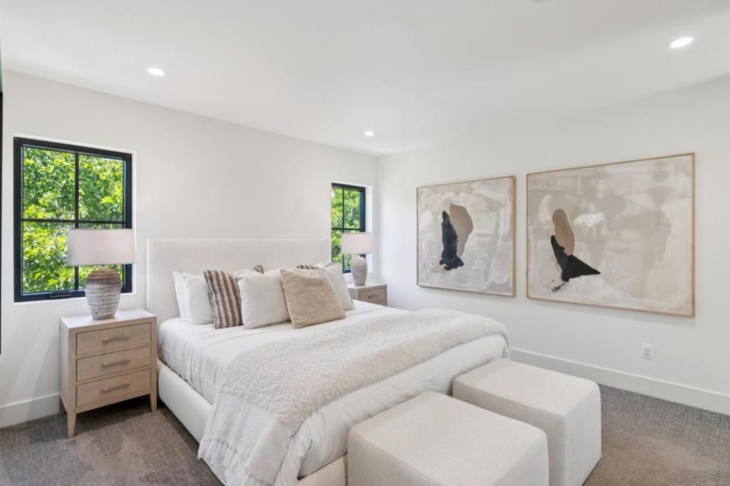 Image 26 of property listing at 401 Grand Street, Redwood City, CA 94062