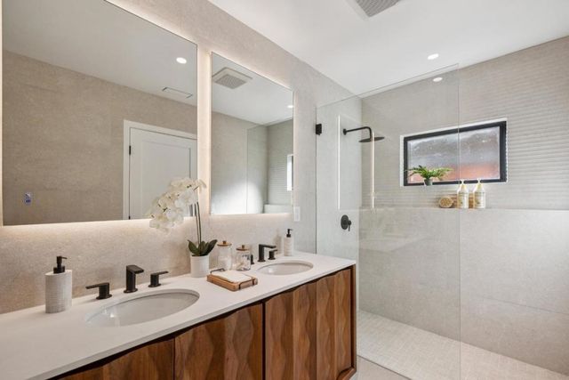 1324 Cortez Avenue, Burlingame, CA 94010