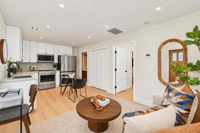1324 Cortez Avenue, Burlingame, CA 94010