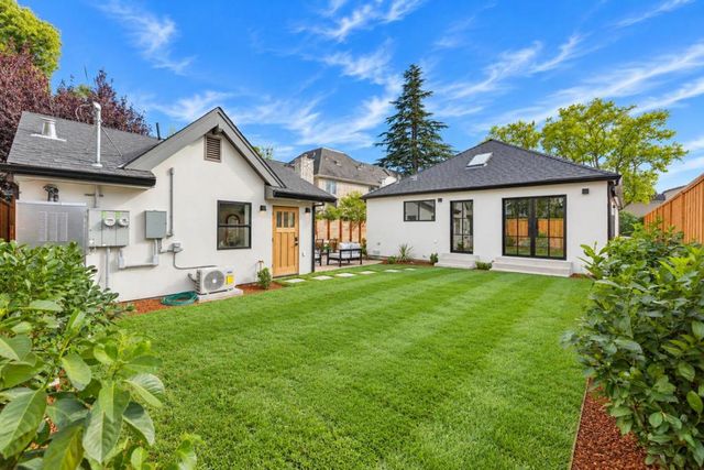 1324 Cortez Avenue, Burlingame, CA 94010