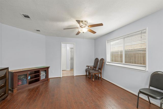 15119 Plaza Libre Drive, Houston, TX 77083