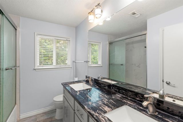 15119 Plaza Libre Drive, Houston, TX 77083