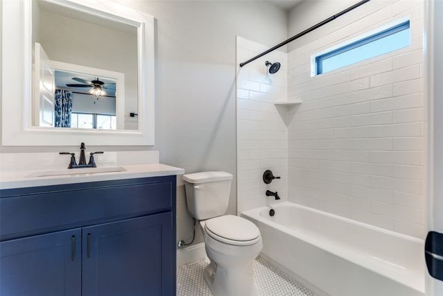 12440 Bella Vineyard Drive, Fort Worth, TX 76126