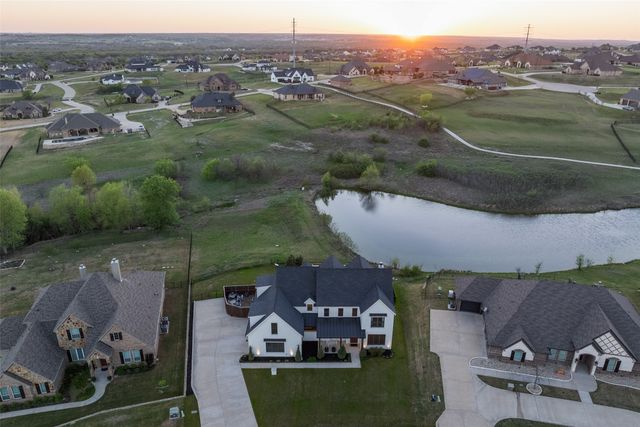 12440 Bella Vineyard Drive, Fort Worth, TX 76126