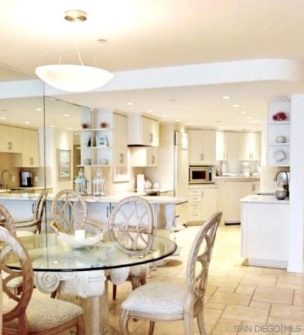 1099 1st Street 112, Coronado, CA 92118