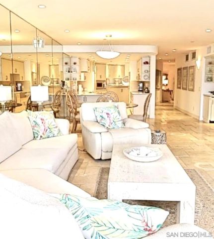 1099 1st Street 112, Coronado, CA 92118