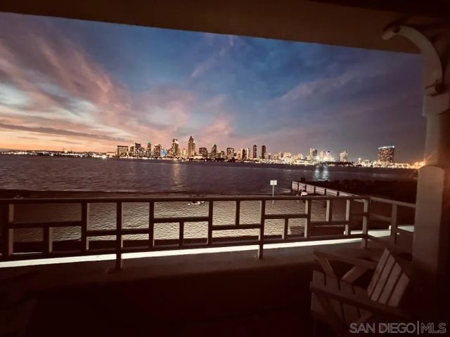 1099 1st Street 112, Coronado, CA 92118