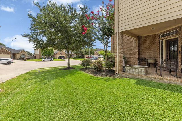1010 Nantucket Street, Pasadena, TX 77503