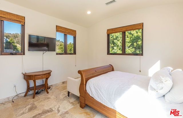 4800 Latigo Canyon Road, Malibu, CA 90265