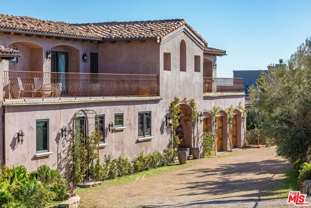 4800 Latigo Canyon Road, Malibu, CA 90265