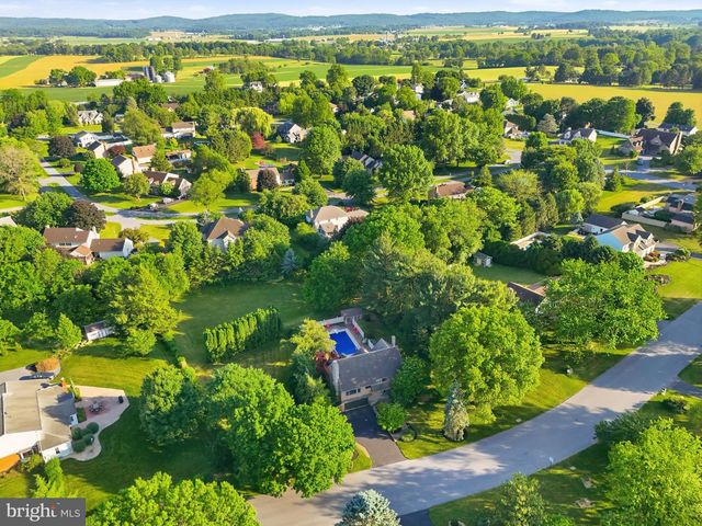 62 WALDEN RD, Lebanon, PA 17042