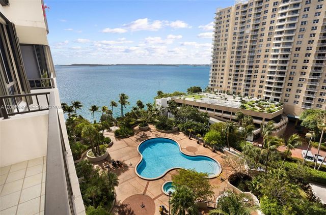 520 Brickell Key Dr A1001, Miami, FL 33131