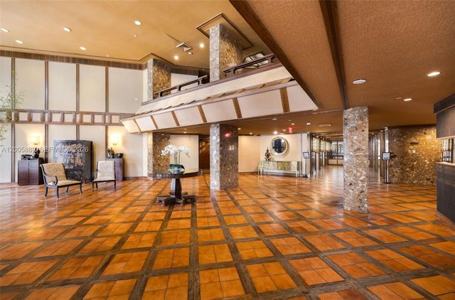 520 Brickell Key Dr A1001, Miami, FL 33131