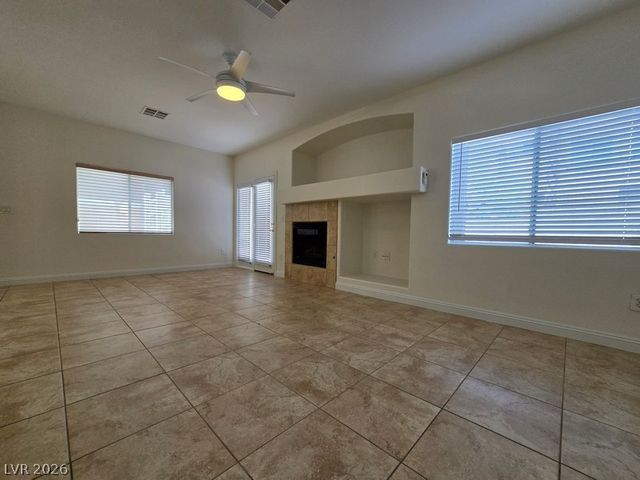 9132 Forest Willow Street 103, Las Vegas, NV 89149