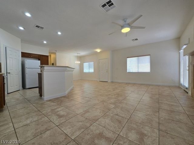 9132 Forest Willow Street 103, Las Vegas, NV 89149