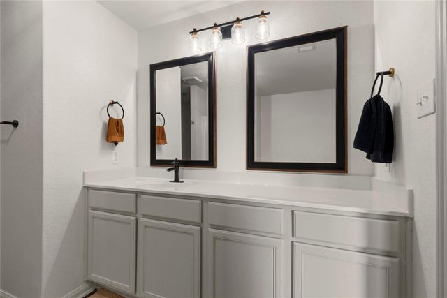 2417 Nautica Terrace Drive, Texas City, TX 77568