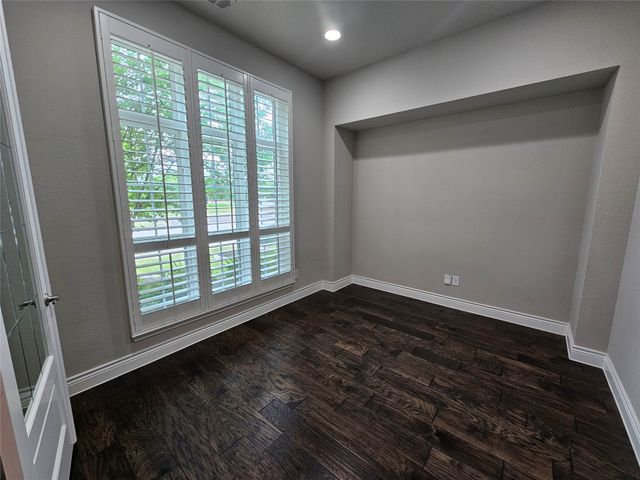 2065 Snapdragon Road, Frisco, TX 75033
