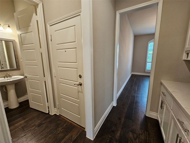 2065 Snapdragon Road, Frisco, TX 75033
