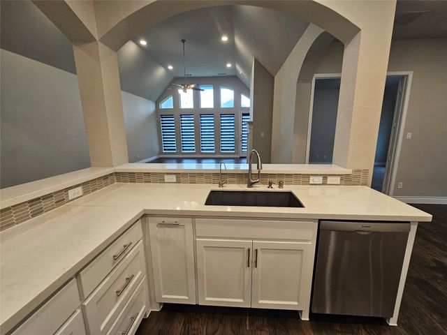 2065 Snapdragon Road, Frisco, TX 75033