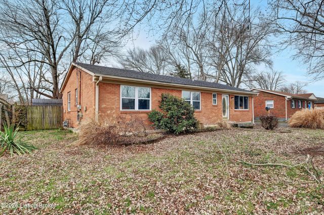 9216 Fenmore Ave, Louisville, KY 40272