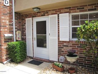 2200 S PALMETTO AVENUE D030, Daytona Beach, FL 32119