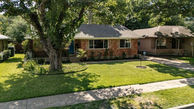 9639 Leaside Drive, Dallas, TX 75238