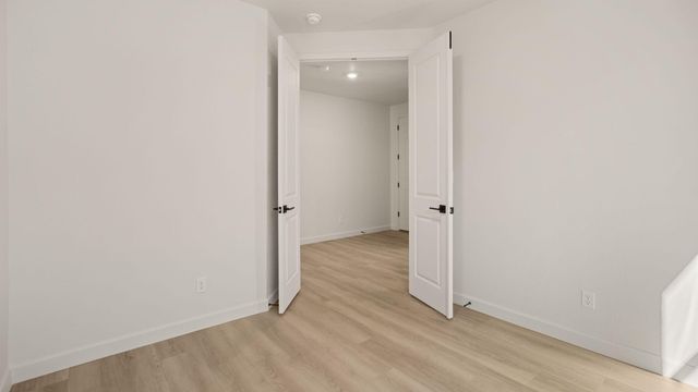 2435 Marble Avenue NE, Rio Rancho, NM 87144