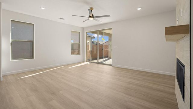 2435 Marble Avenue NE, Rio Rancho, NM 87144