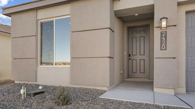 2435 Marble Avenue NE, Rio Rancho, NM 87144