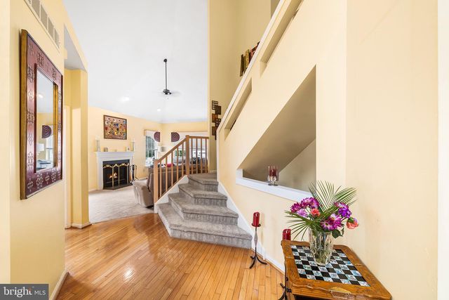 204 SOMERSET CIR, Chalfont, PA 18914