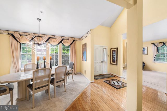 204 SOMERSET CIR, Chalfont, PA 18914