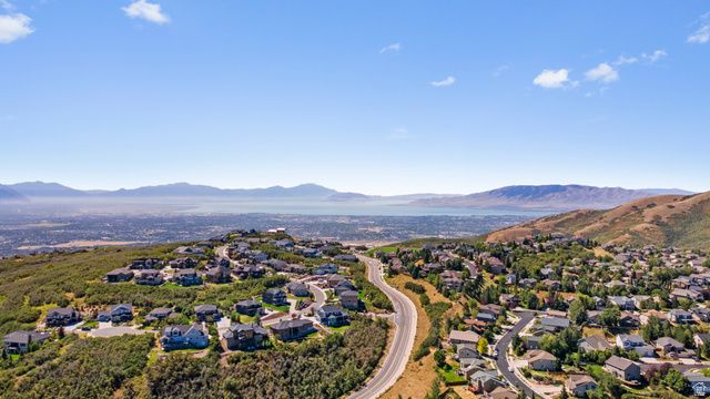 1870 E OAK BEND DR, Draper, UT 84020