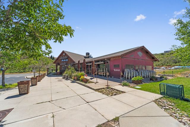 1870 E OAK BEND DR, Draper, UT 84020