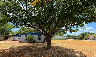 125 W Lemon Street, Saginaw, TX 76179