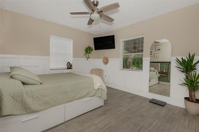 1130 NE 143rd St, North Miami, FL 33161