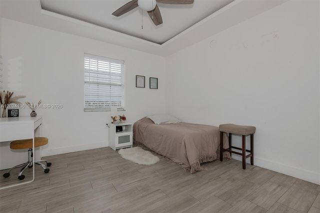 1130 NE 143rd St, North Miami, FL 33161