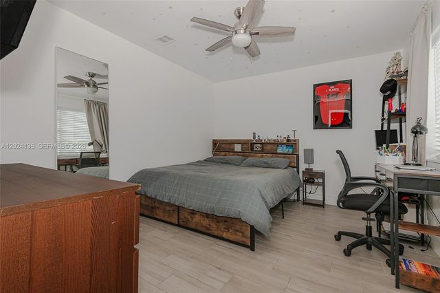 1130 NE 143rd St, North Miami, FL 33161