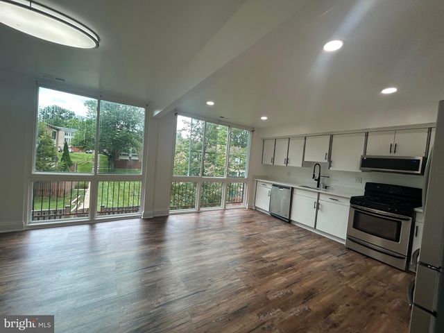 10726 GREEN MOUNTAIN CIR, Columbia, MD 21044
