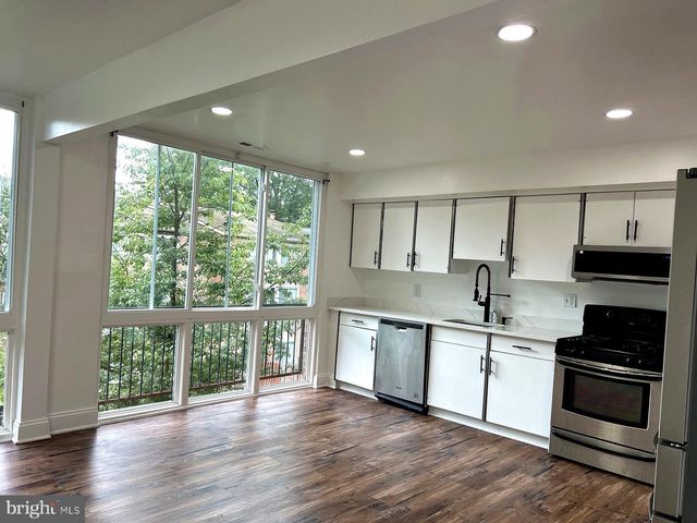 10726 GREEN MOUNTAIN CIR, Columbia, MD 21044