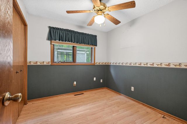 888 Nina Court, Mendota Heights, MN 55118