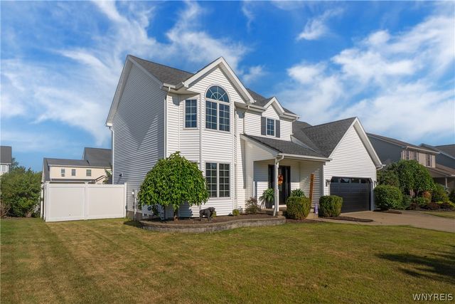 220 Nathans Trail, Lancaster, NY 14086