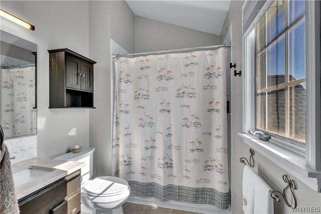 220 Nathans Trail, Lancaster, NY 14086