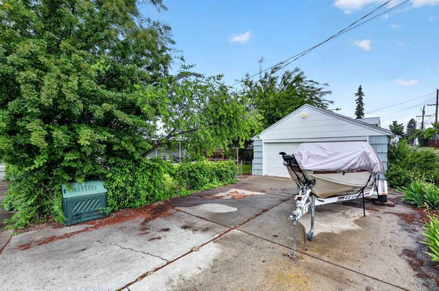 3604 N Washington St, Spokane, WA 99205