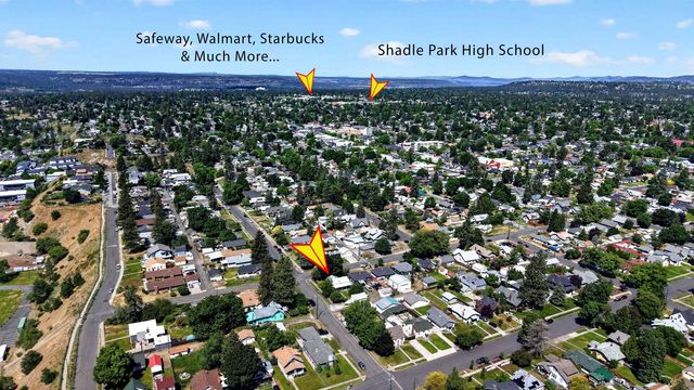 3604 N Washington St, Spokane, WA 99205