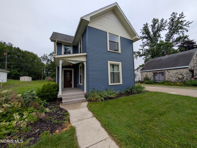 24269 W Second Street, Grand Rapids, OH 43522