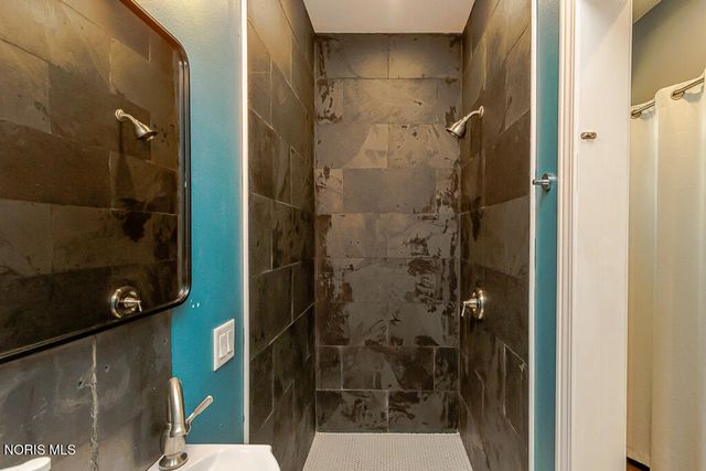 24269 W Second Street, Grand Rapids, OH 43522