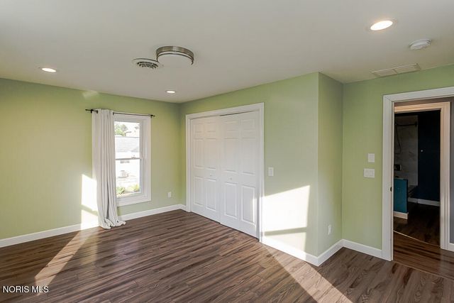 24269 W Second Street, Grand Rapids, OH 43522