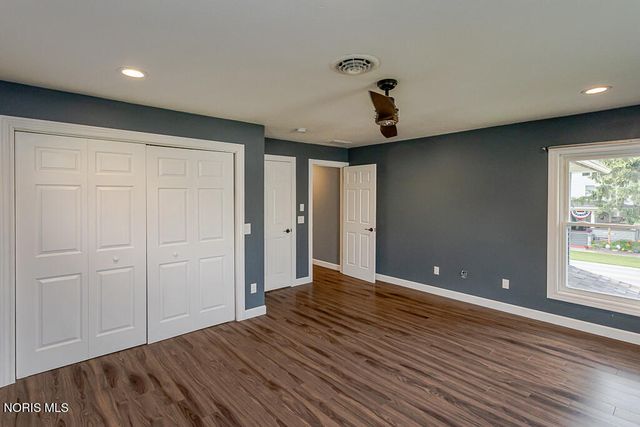 24269 W Second Street, Grand Rapids, OH 43522