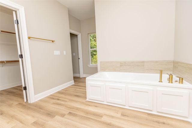 1025 Voss Road, Stonewall, LA 71078