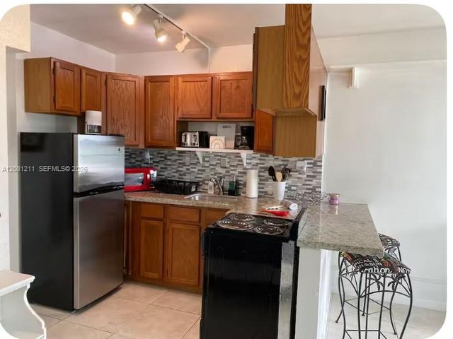 1480 S Ocean Blvd Apt 218, Lauderdale By The Sea, FL 33062